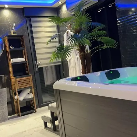 Murano Gold Gite Avec Spa & Sauna Privatif Landrethun-le-Nord Exterior foto