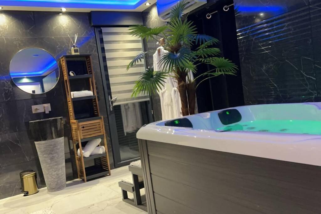 Murano Gold Avec & Sauna Privatif Сasa de vacaciones Landrethun-le-Nord